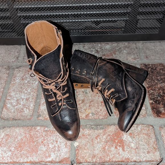 RARE FreeBird Hollis Boots size 8 - Picture 12 of 16